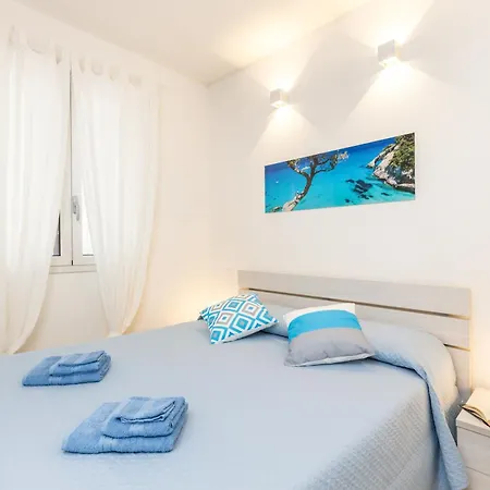 Navarra House * サンタ・マリア・ナヴァーリス